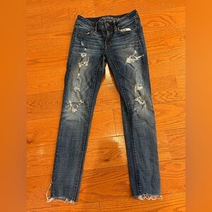 American Eagle Distressed Super Stretch Jeggings